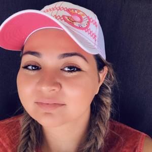 Meet your Posher, Mayra